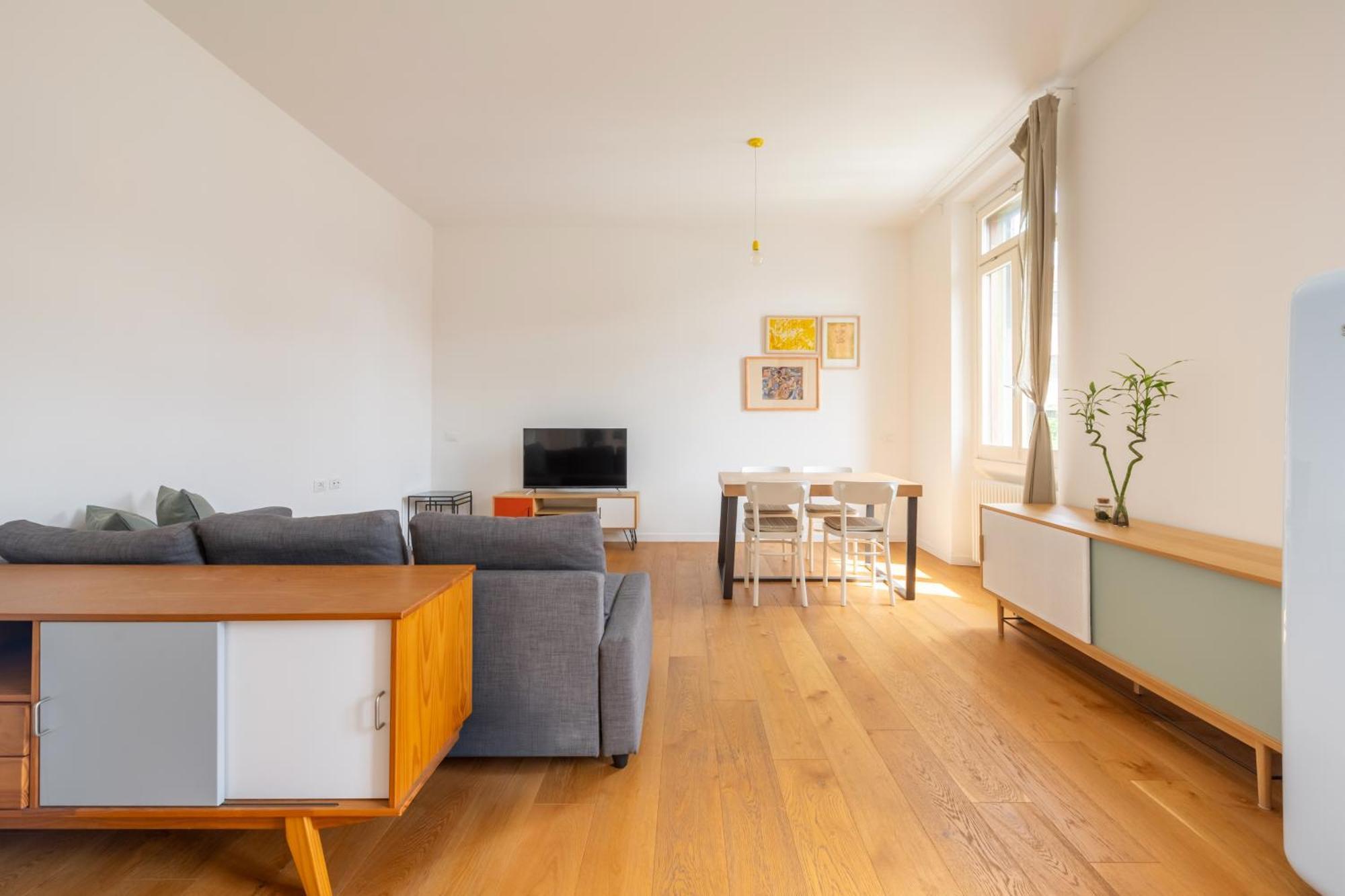 Milano Isola - Bright 2-Room Apartment With Balcony Exteriör bild